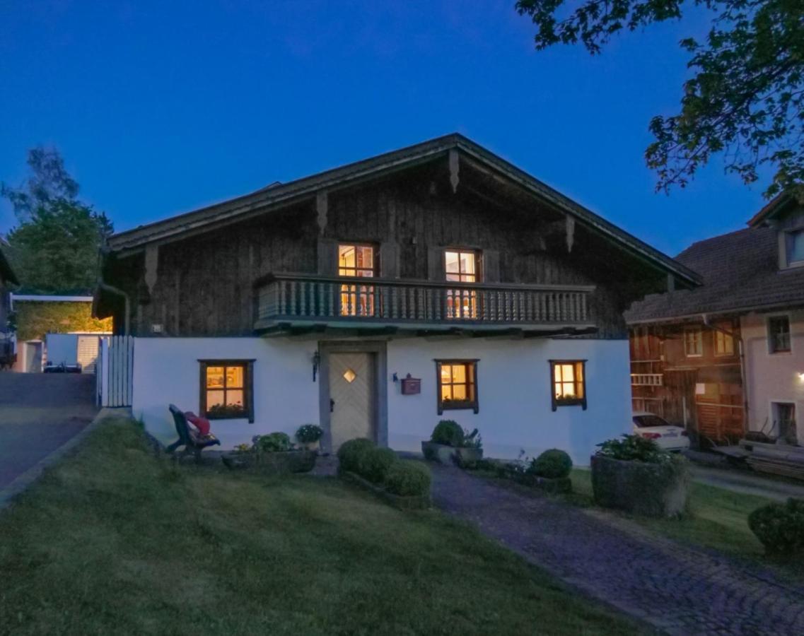 400Qm Bayerische Villa 2500Qm Uneinsehbarer Garten In Beliebter Urlaubsregion Freyung Exterior photo